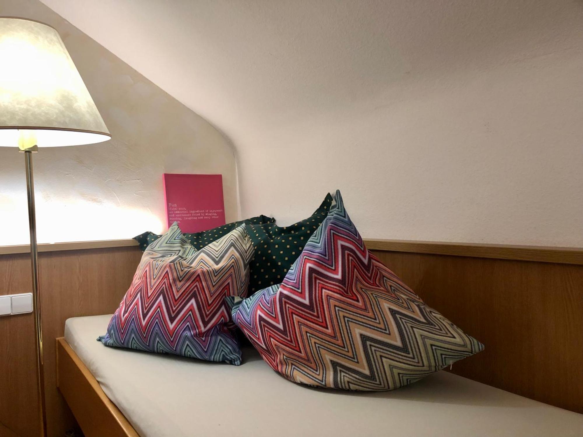 Goldener Hahn B&B Baiersbronn - Ferienwohnungen Mit Hotel Service Nahe Gartenschau Tal X חדר תמונה