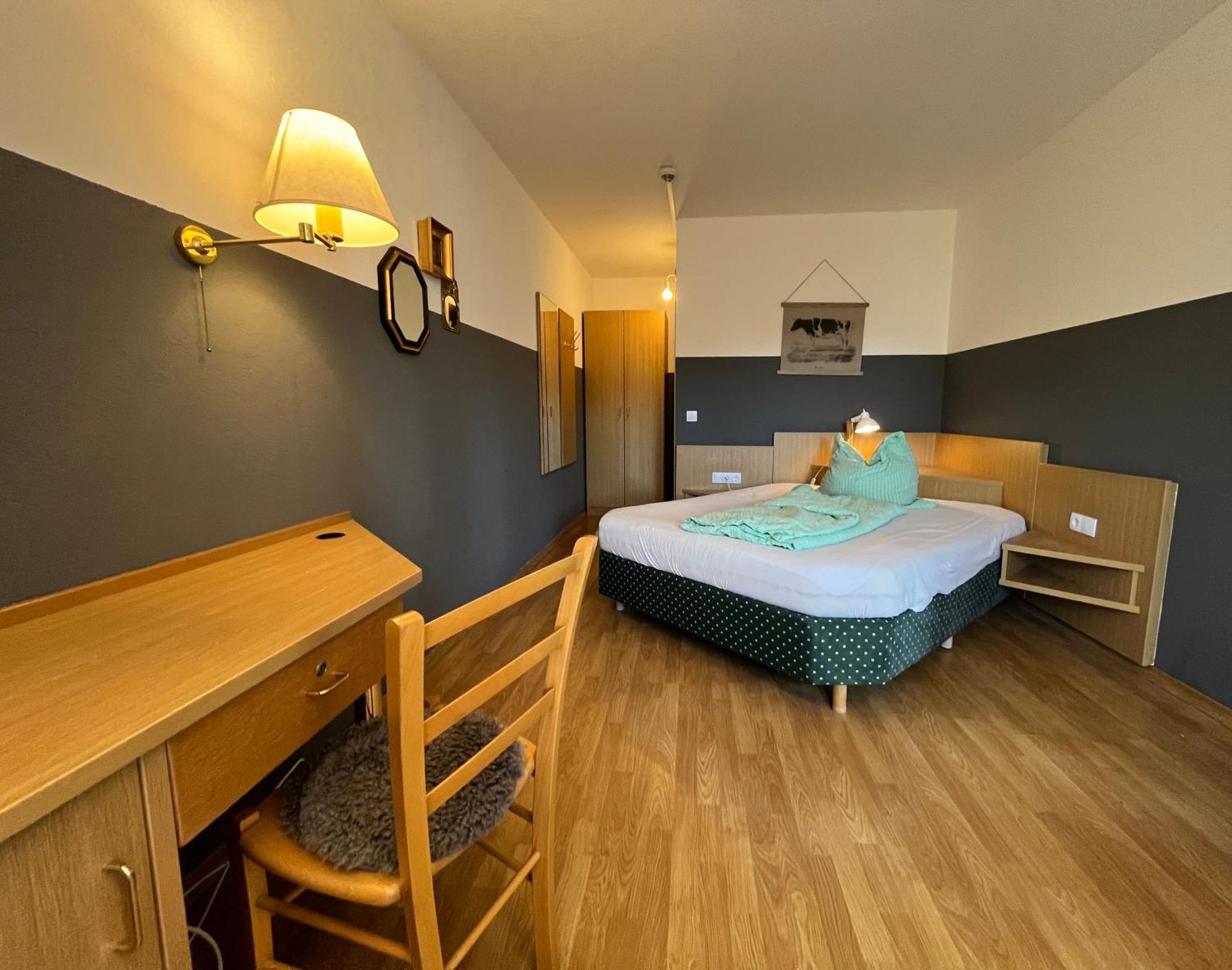 Goldener Hahn B&B Baiersbronn - Ferienwohnungen Mit Hotel Service Nahe Gartenschau Tal X חדר תמונה