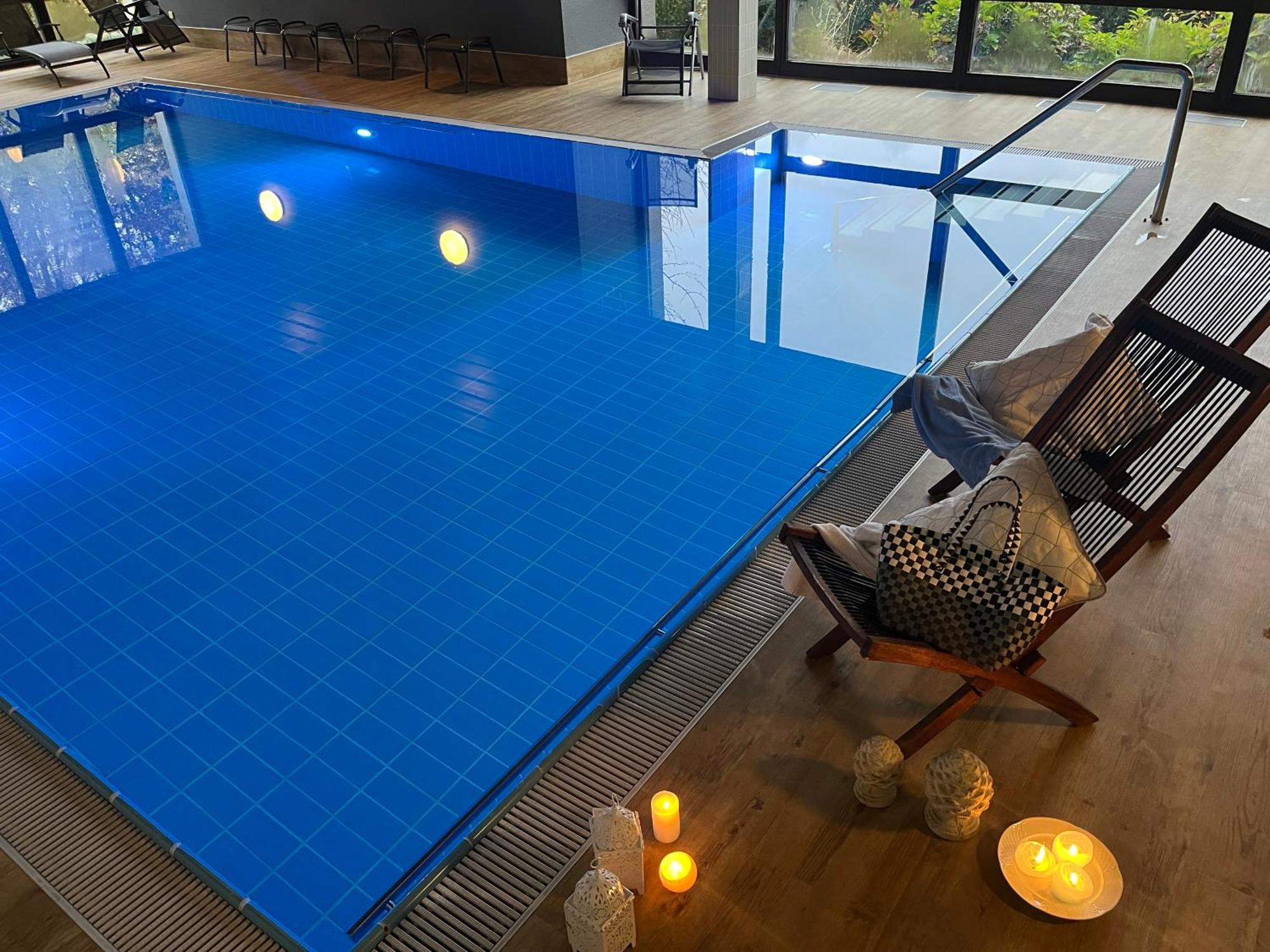 Goldener Hahn B&B Baiersbronn - Ferienwohnungen Mit Hotel Service Nahe Gartenschau Tal X מראה חיצוני תמונה