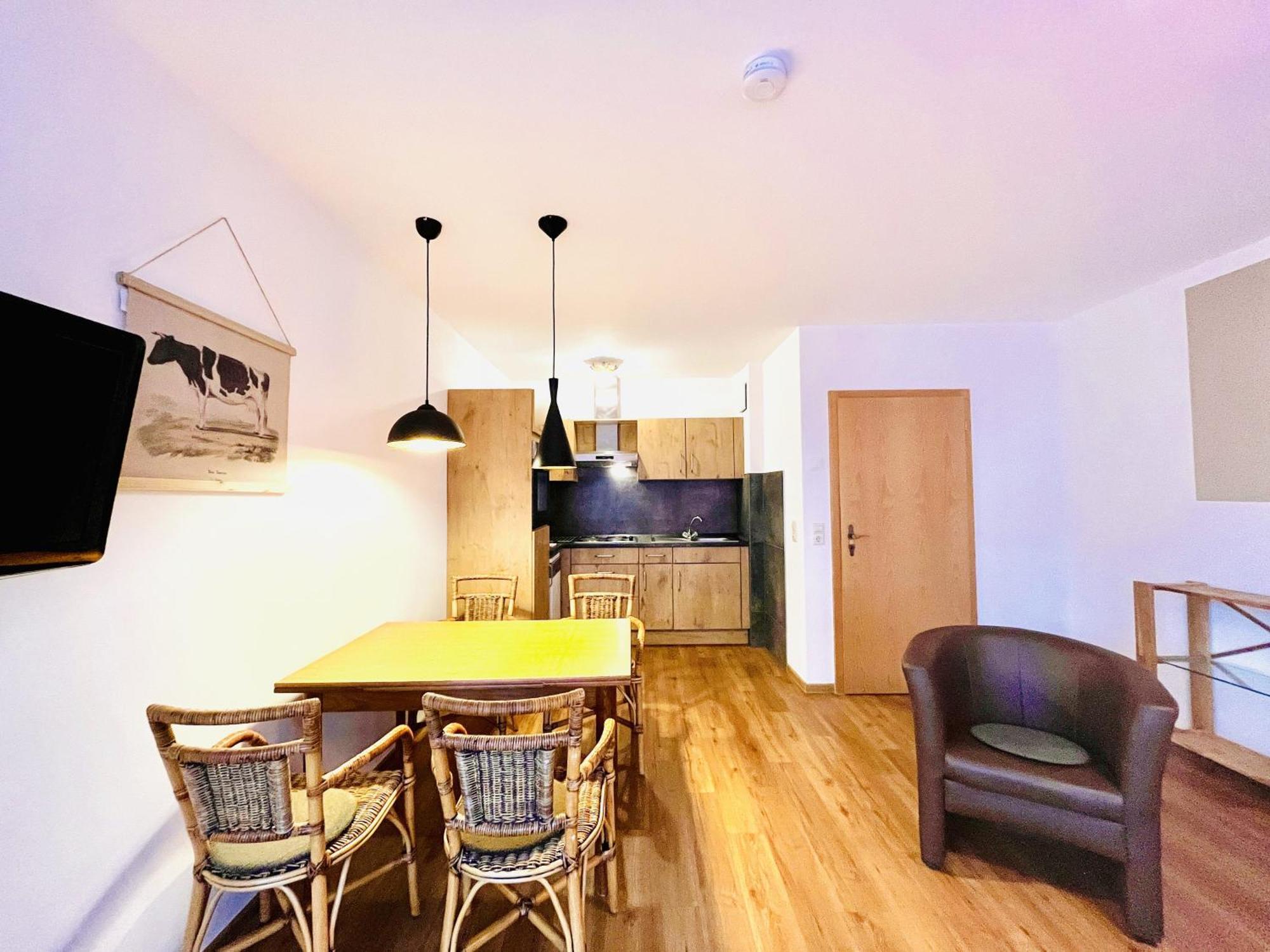 Goldener Hahn B&B Baiersbronn - Ferienwohnungen Mit Hotel Service Nahe Gartenschau Tal X חדר תמונה