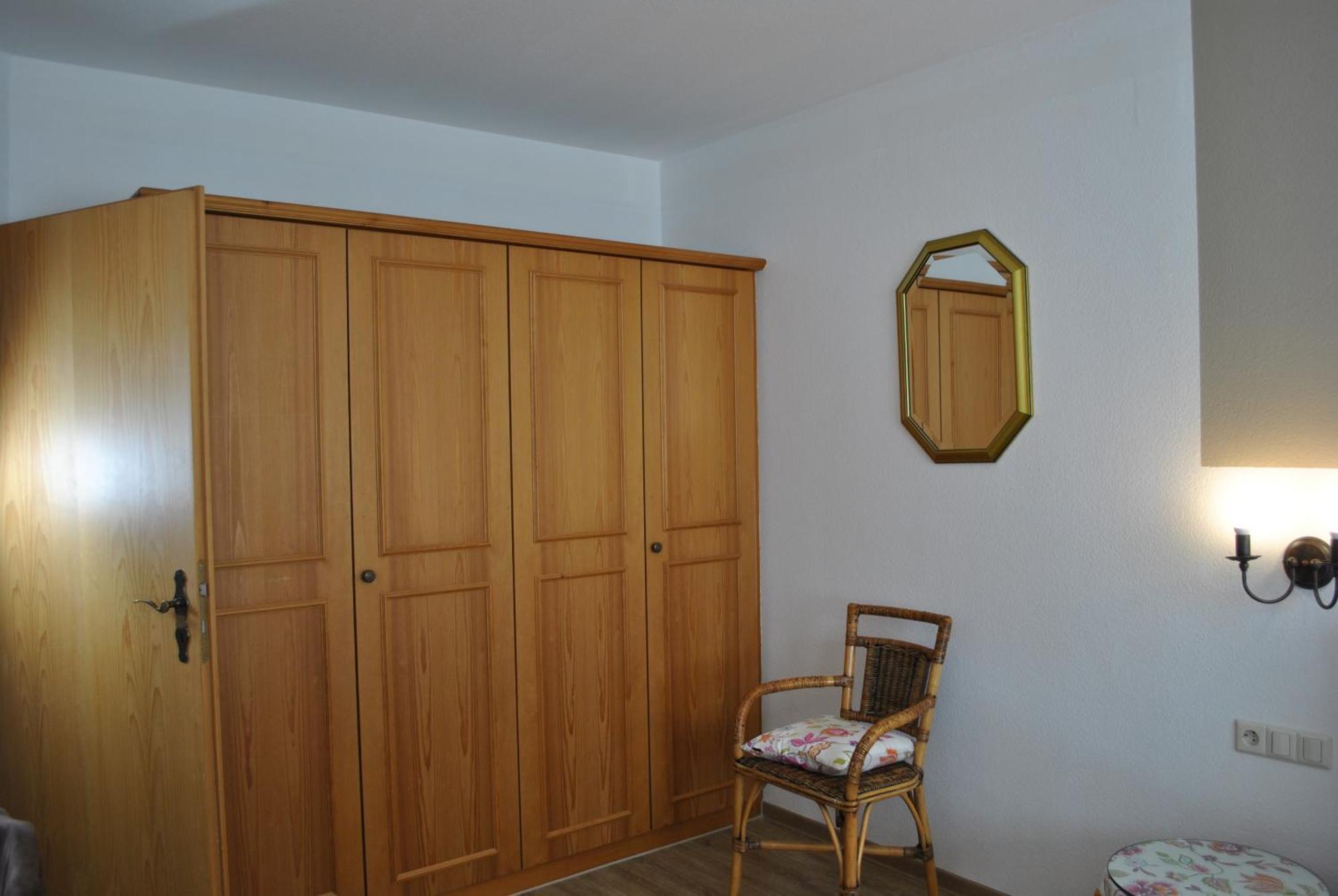 Goldener Hahn B&B Baiersbronn - Ferienwohnungen Mit Hotel Service Nahe Gartenschau Tal X חדר תמונה